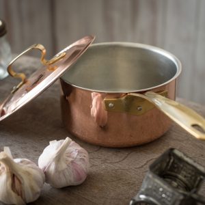 Italian copper kitchenware and artisan cookware