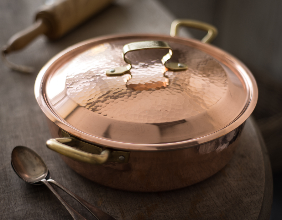 Italian copper kitchenware and artisan cookware