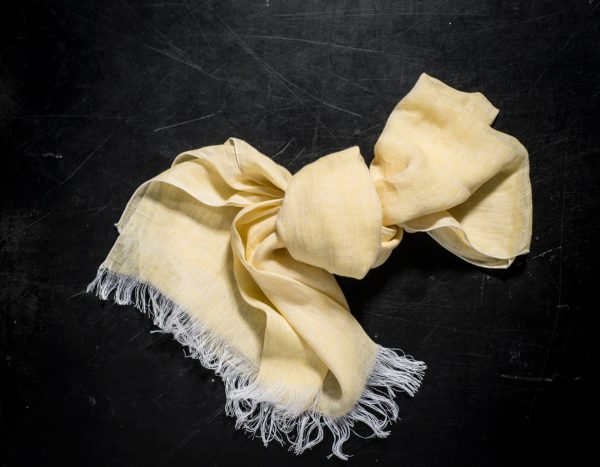 Italian artisan gauze linen scarf by Tessitura Pardi, allorashop