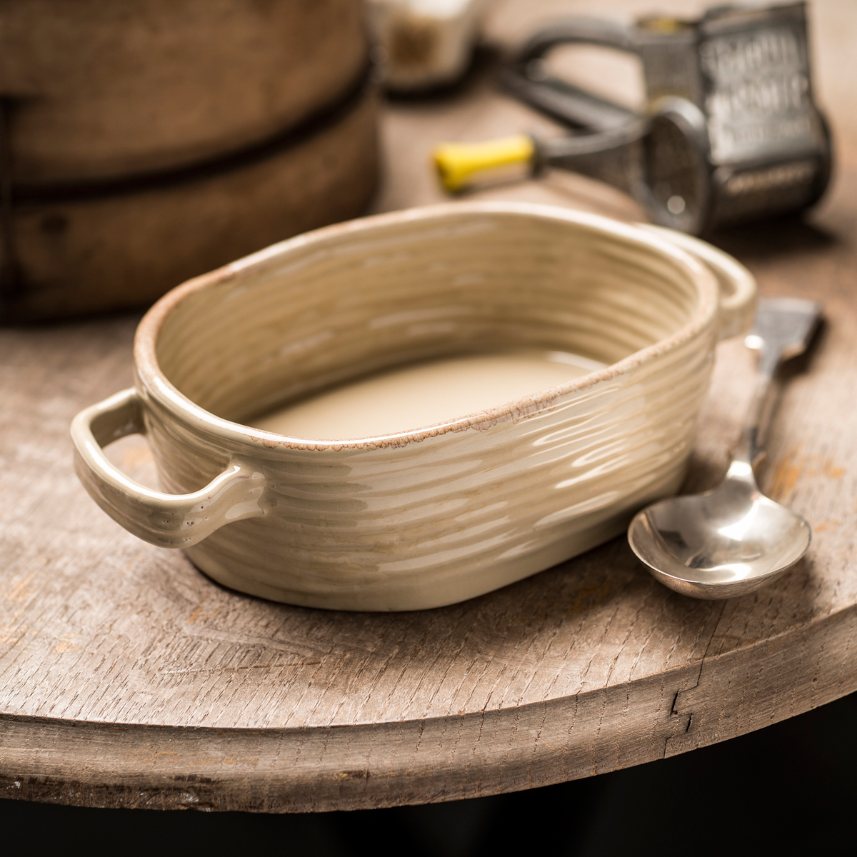 Handmade Ceramic Oval Pie Dish Taupe