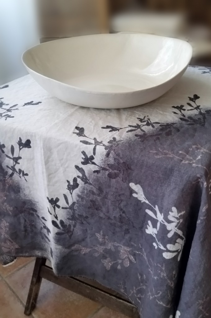 bertozzi linen tablecloths