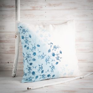 bertozzi blue linen cushion