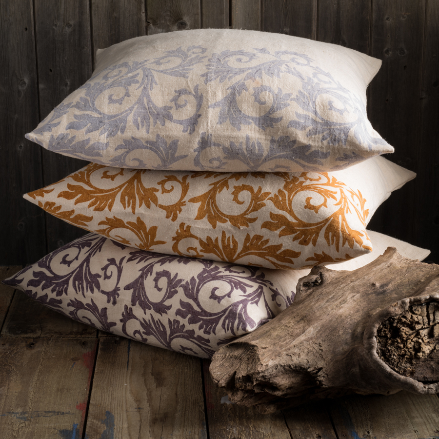 Hand printed Vintage Cushion Cover Acanto Rust