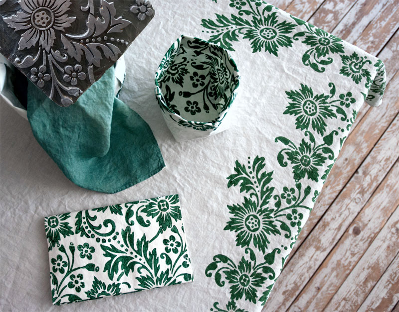 Bertozzi table linen green