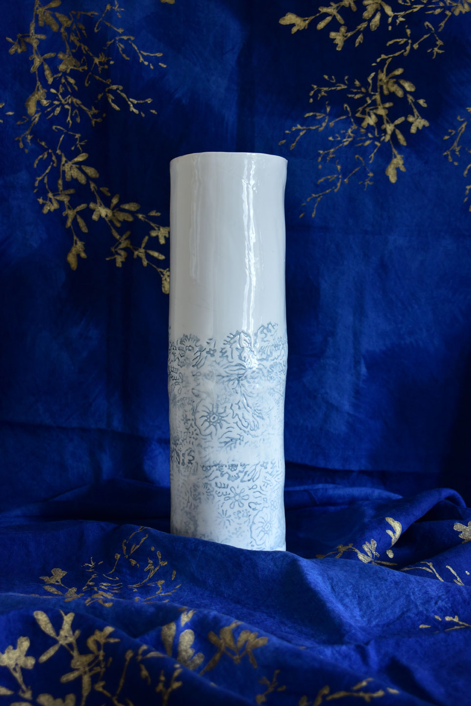 porcelain vase by bertozzi