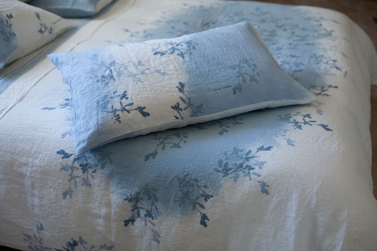 Bertozzi linen pillow flower