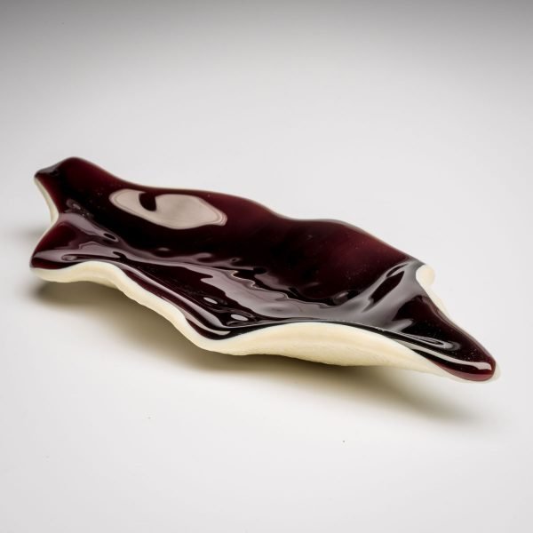handmade murano glass serving bowl in leaf design