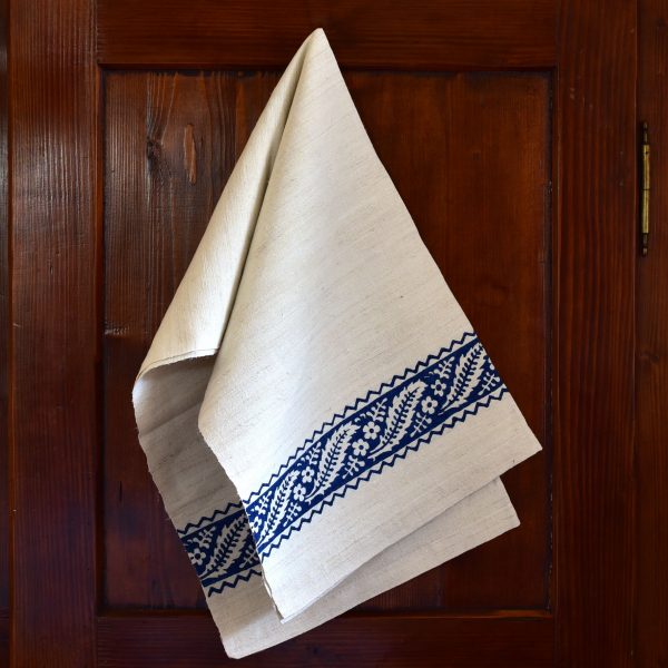 Vintage Hemp Linen Towel Chestnut Leaves Blue