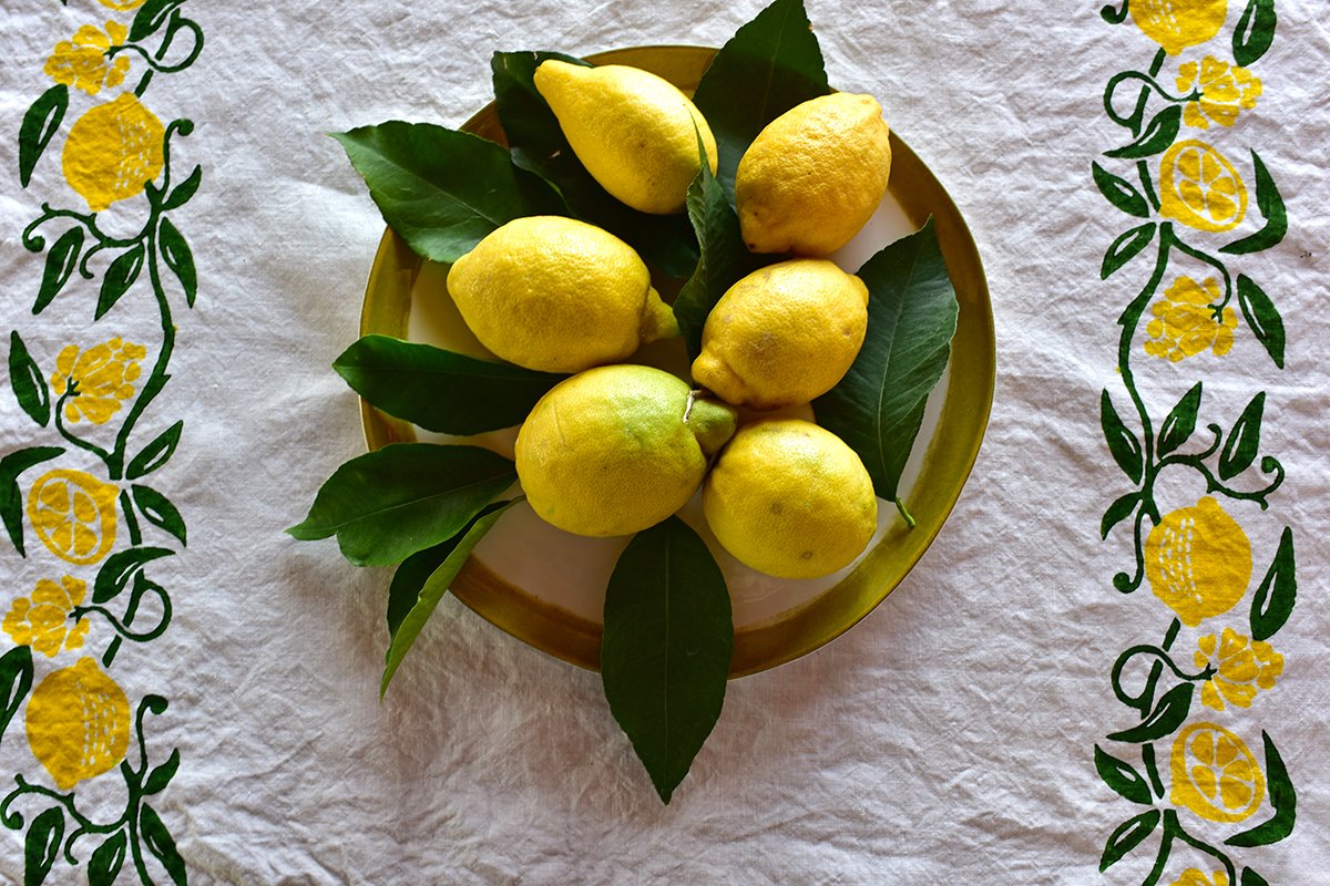italian kitchen towels lemon