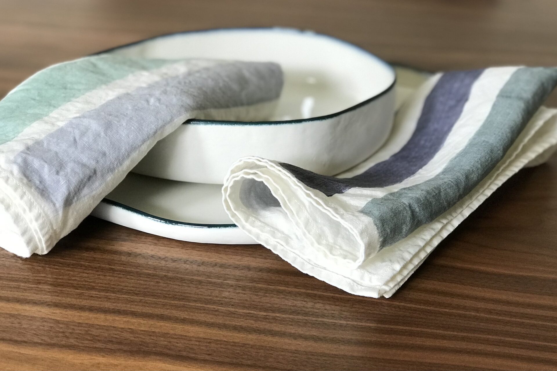 Hand-Painted Linen Napkins Pink - AllORA