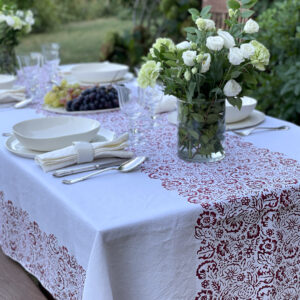 Luxury italian hand-printed linen tablecloth