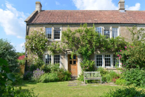 Farmhouse & Cottage Style Interior Home Decorating