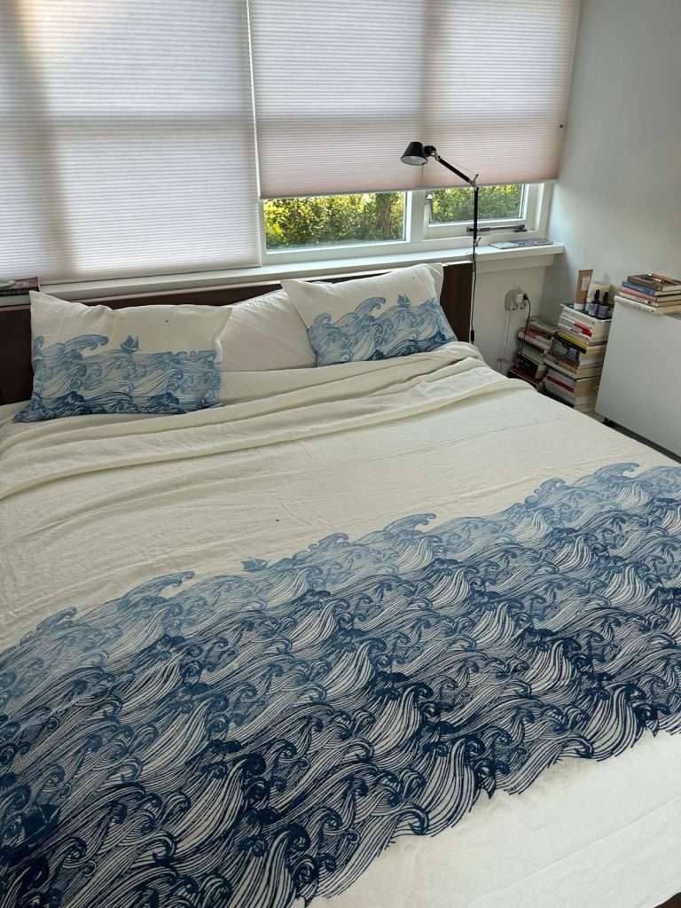 Block printed bedding set Orione in blue
