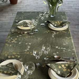 Twiggy a green linen tablecloth handcrafted in Italy by Bertozzi