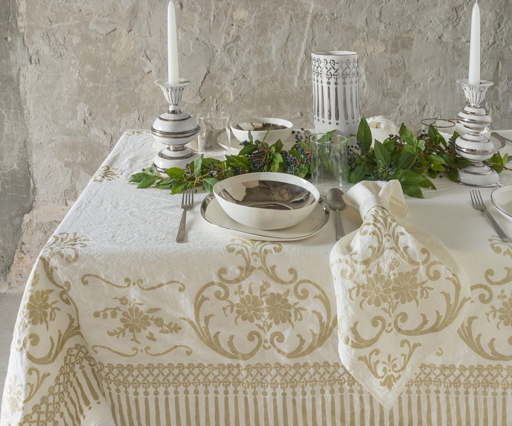 Luxury linen tablecloth in gold classi design