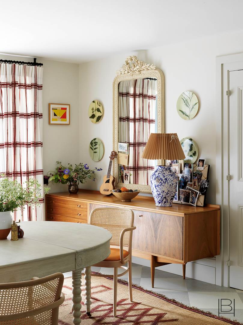 Block-printed linen curtain I red stripes